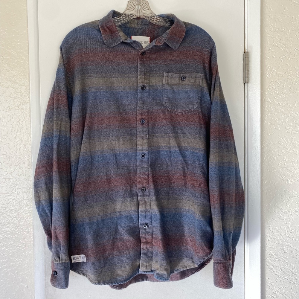 Active Ride Shop Flannel size L